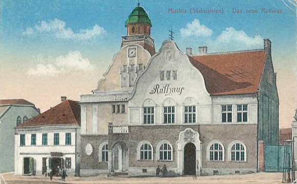 Miroslavská radnice a náměstí
